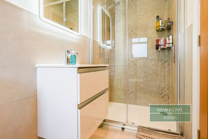 Photo 27- click for photo gallery